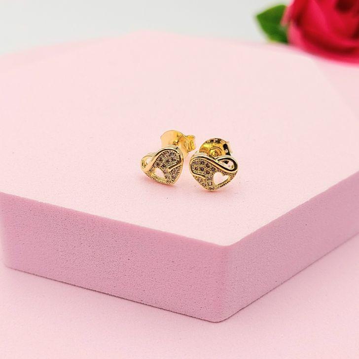 Brinco de Coração Cravejado