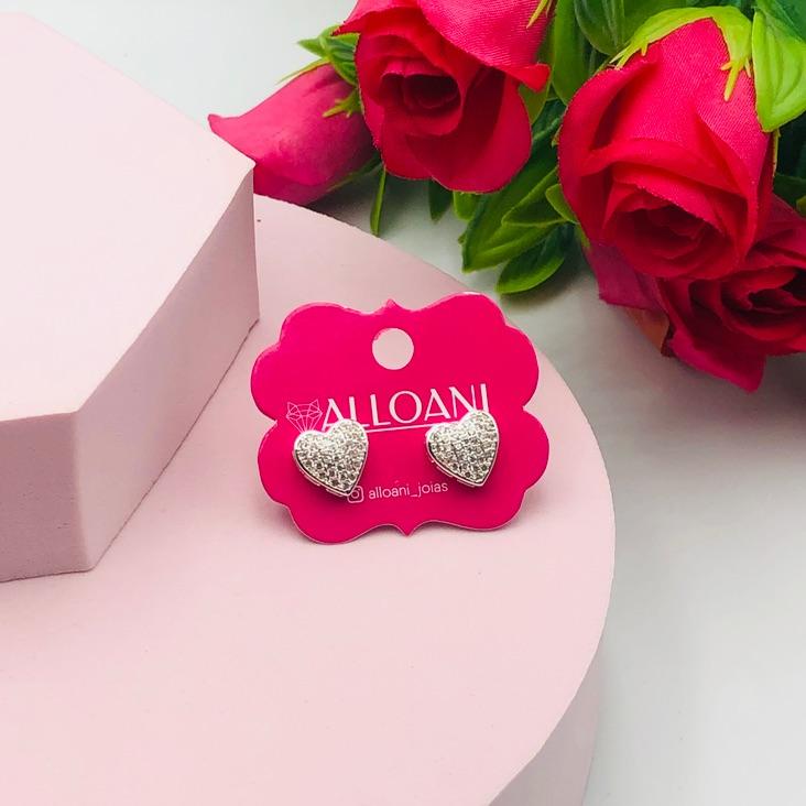 Brinco de Coração Cravejado com Berço Duplo