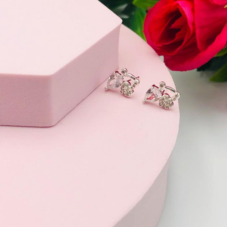 Brinco Dois Corações Cravejado