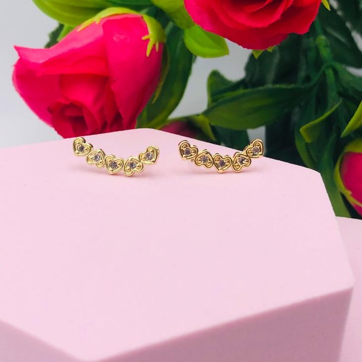 Brinco Ear Cuff Corações