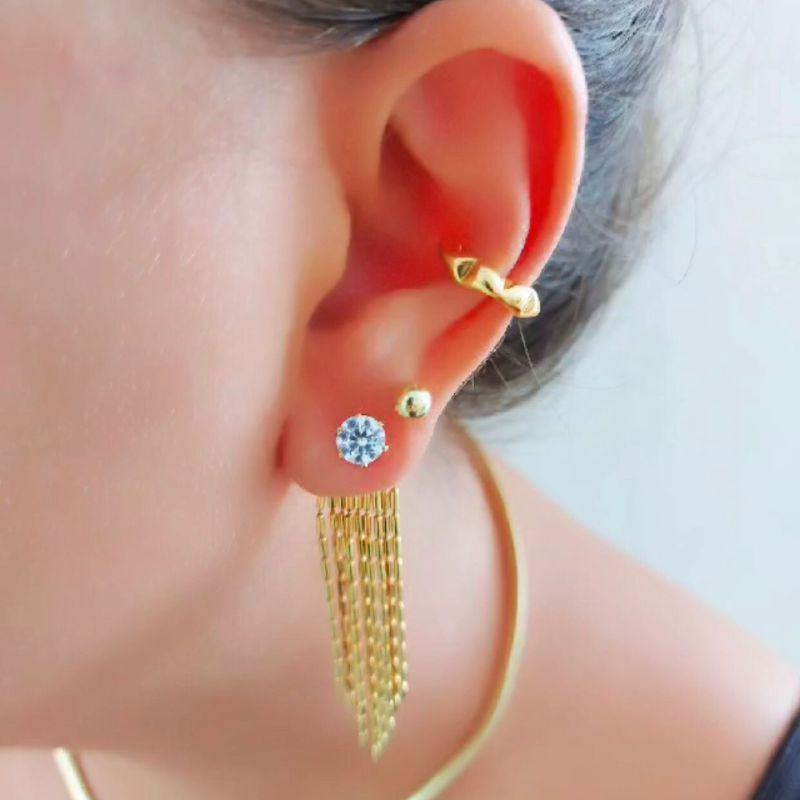 Brinco franja com ponto de luz