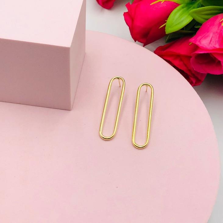 Brinco Geométrico Oval