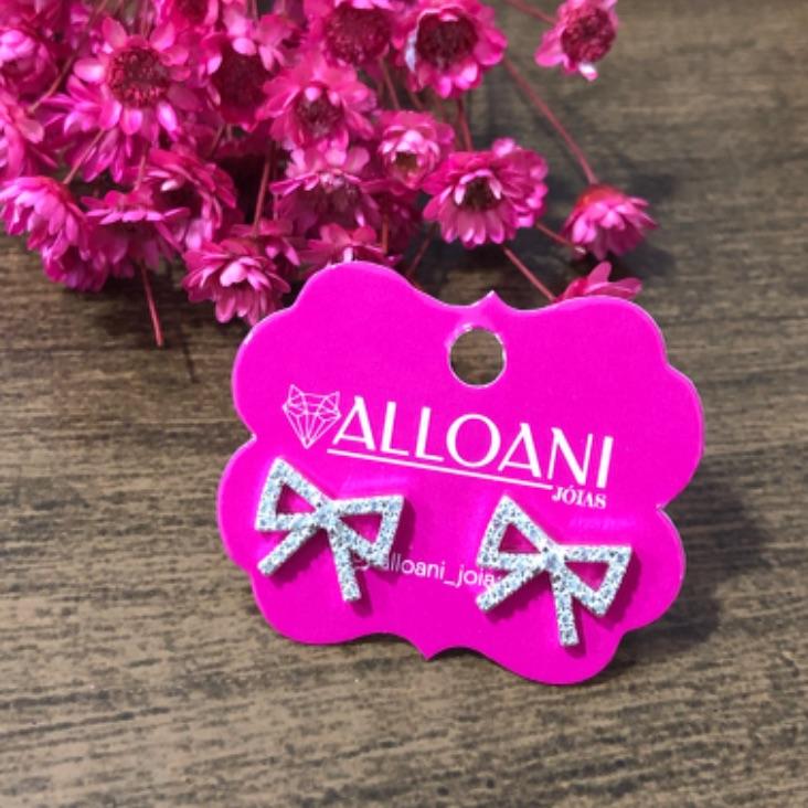 Brinco Laço Cravejado