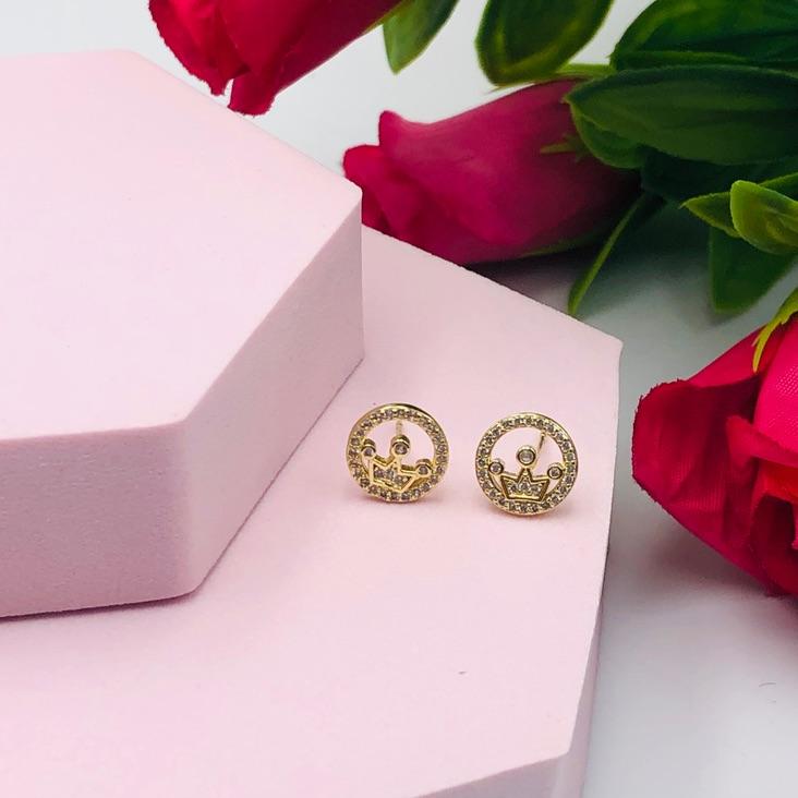 Brinco Mandala com Coroa Cravejado