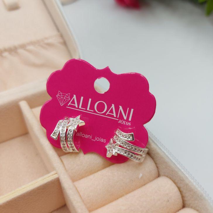 Brinco Meia Argola com Estrela Cravejada