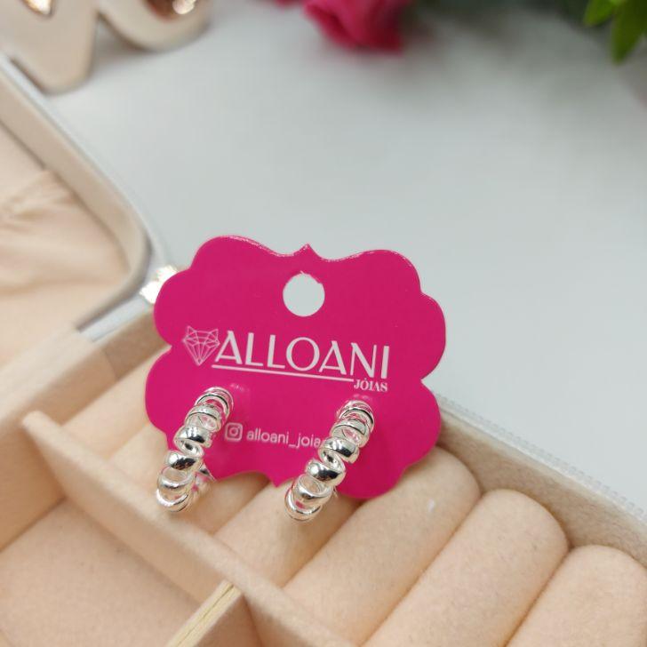 Brinco Meia Argola em Expiral