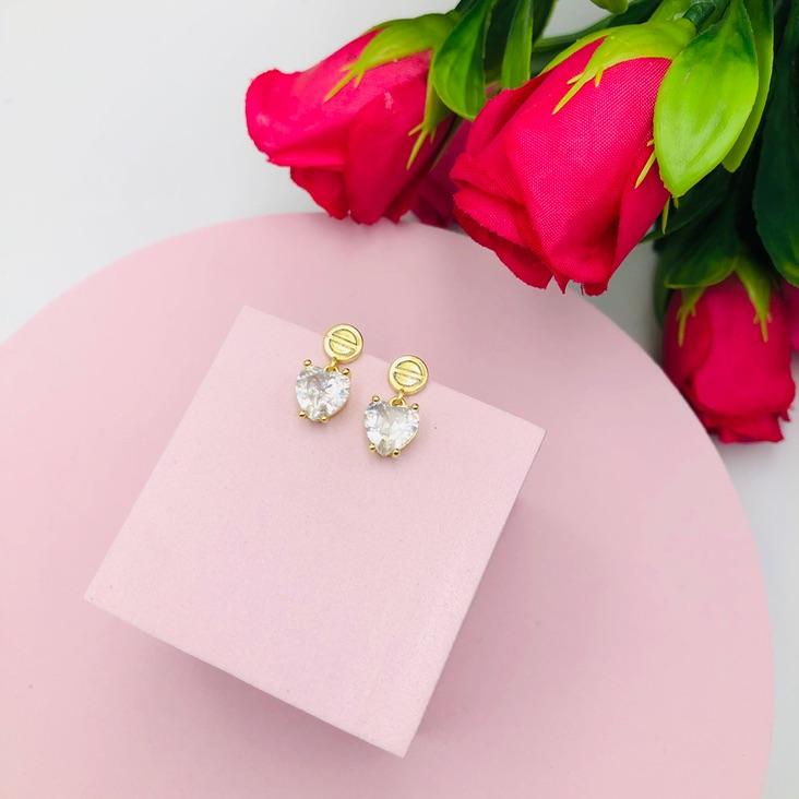 Brinco Pendurado com Pingente de Coração com Zirconia