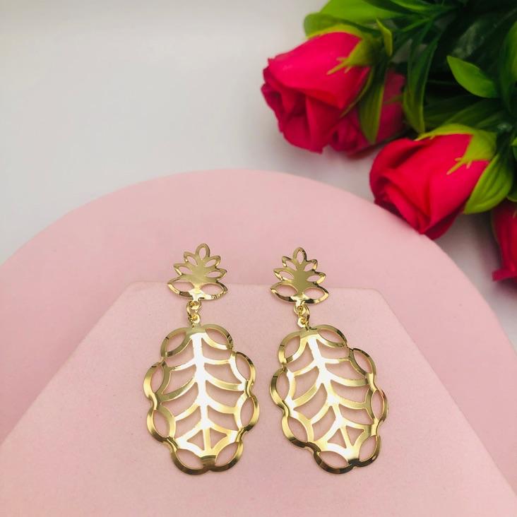 Brinco Pendurado Folhas