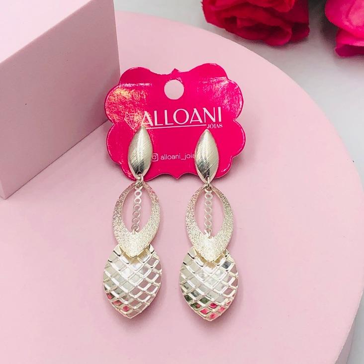 Brinco pendurado orgânico