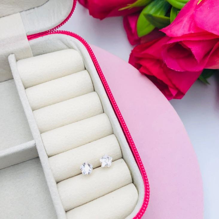 Brinco Ponto de Luz Flor