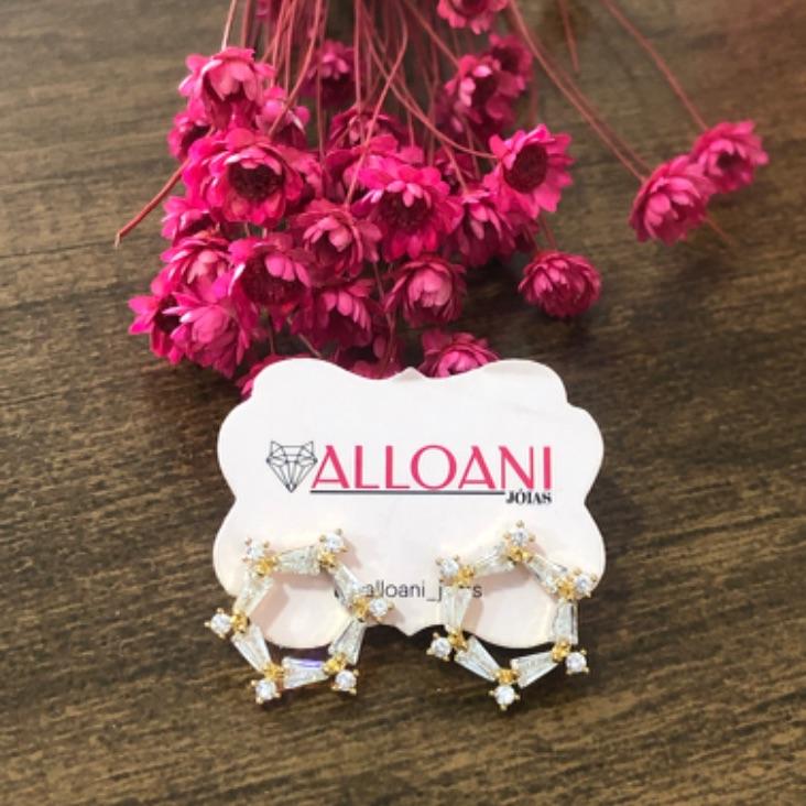 Brinco Redondo com Pedras