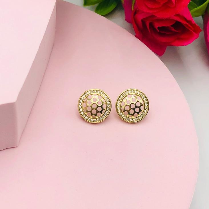 Brinco Redondo Cravejado