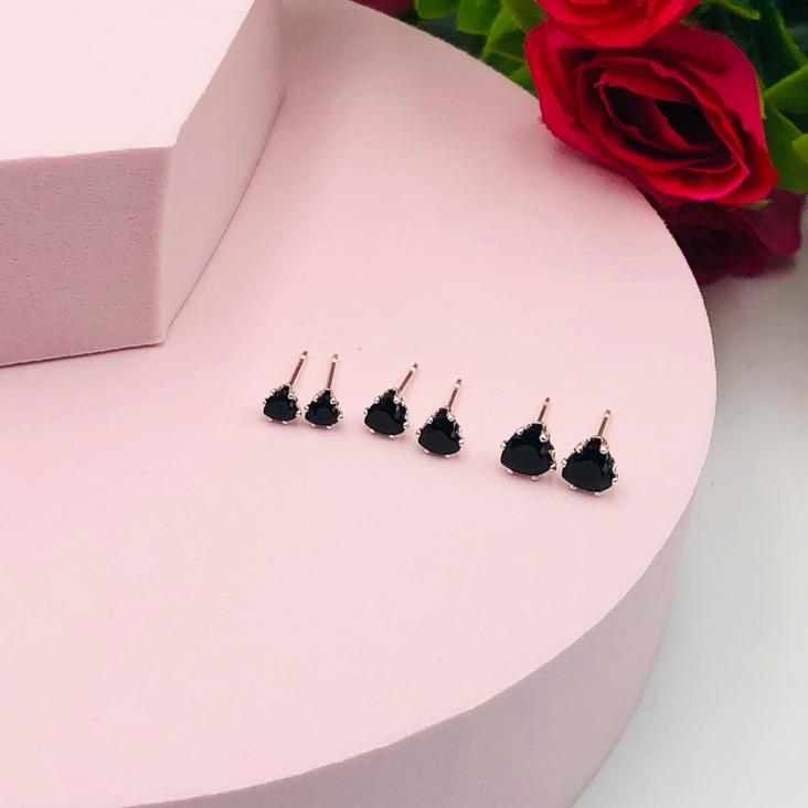 Brinco Trio Coração Zirconia Preta