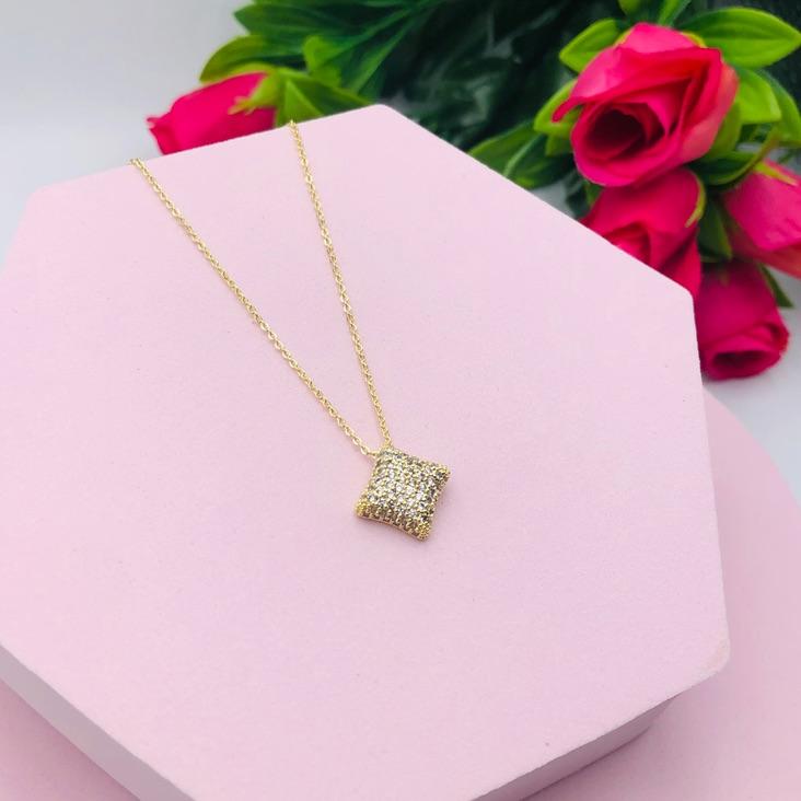 Colar Cadeado com Pingente Cravejado