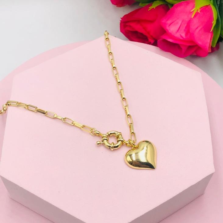 Colar Cartier com Pingente Coracao