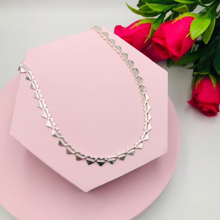 Colar choker elos corações