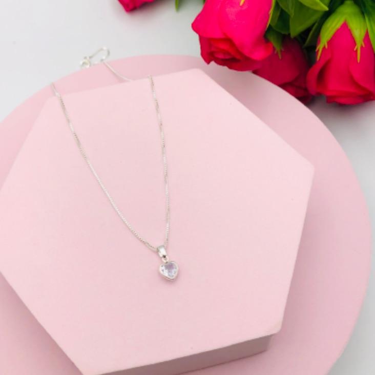 Colar Coração Ponto de Luz