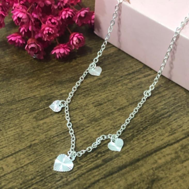 Colar Corrente Cadeado com Pingente Corações