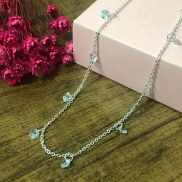 Colar Corrente Cadeado com Pingentes de Luz