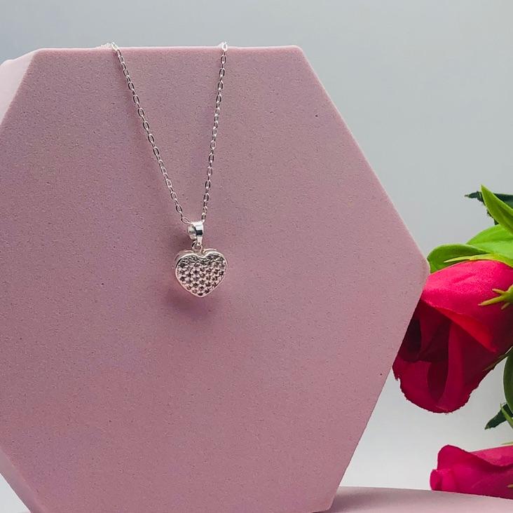 Colar Corrente Cadeado Pingente Coração Cravejado