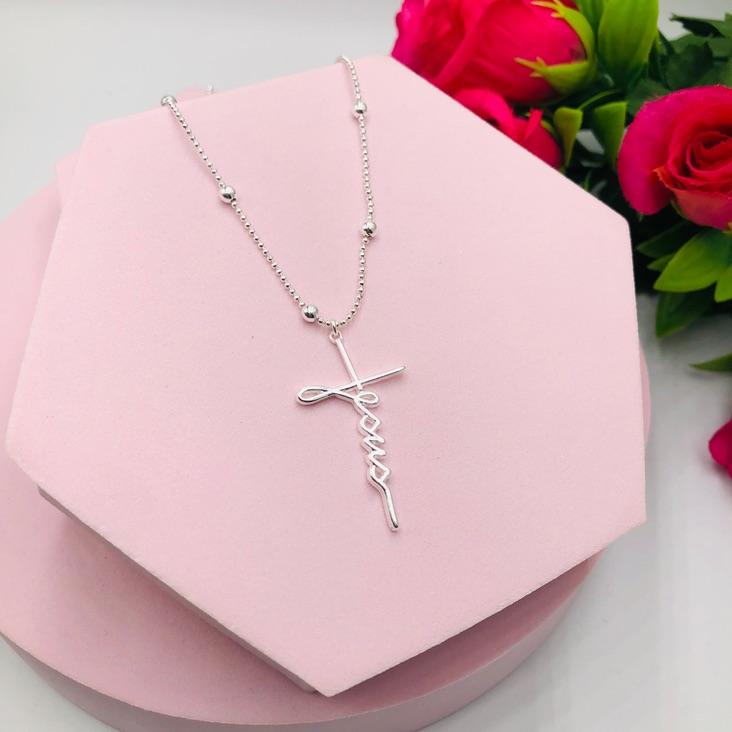 Colar Corrente de Bolinha Pingente Jesus