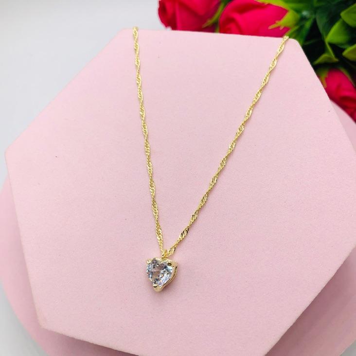 Colar Corrente Torcida com Pingente de Coração