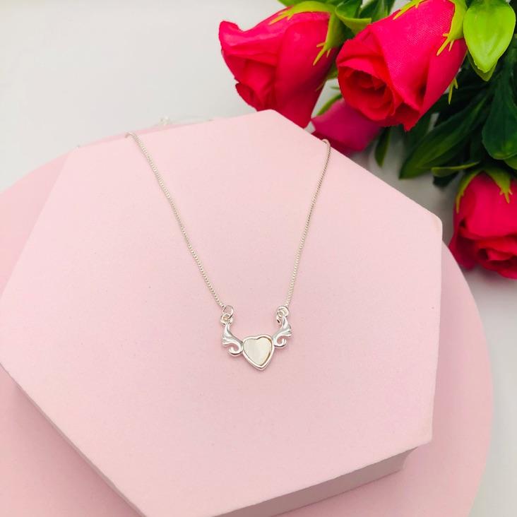 Colar Corrente Veneziana com Pingente Coração com Asas