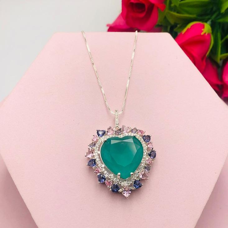 Colar Corrente Veneziana com Pingente Coração com Pedras