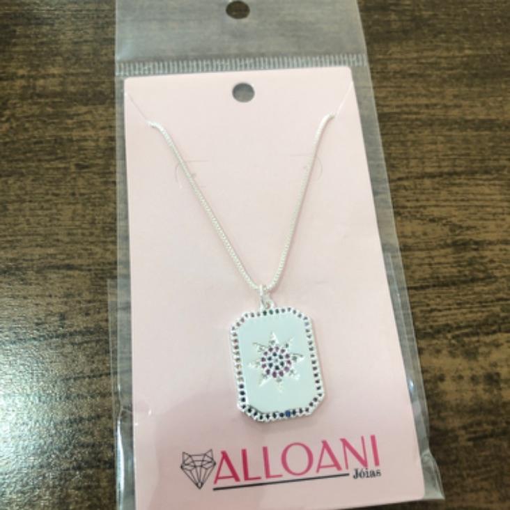 Colar Corrente Veneziana com Pingente Cravejado