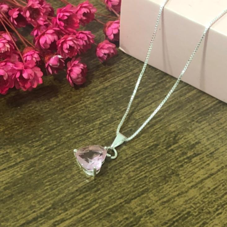 Colar Corrente Veneziana com Pingente de Coração Rosa