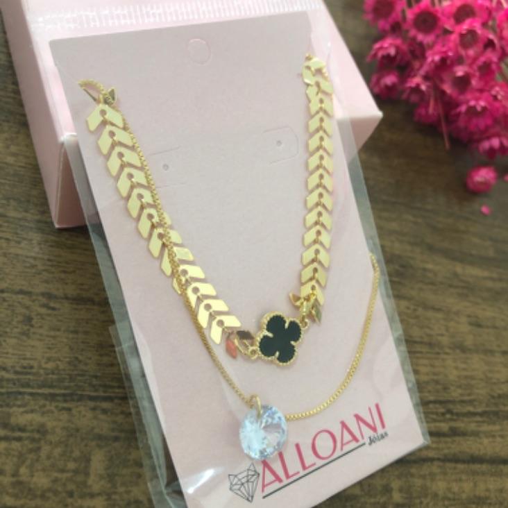 Colar Duplo com Escama de Peixe  com Trevo e Corrente Veneziana com Ponto de Luz