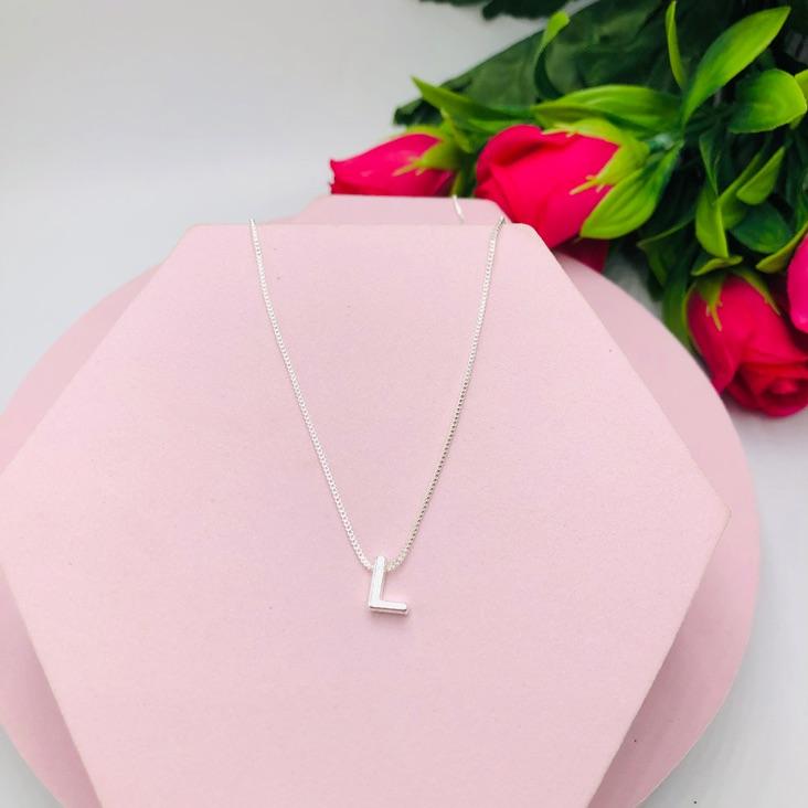 Colar Letra L