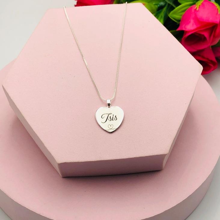 Colar Personalizado Coração com Nome