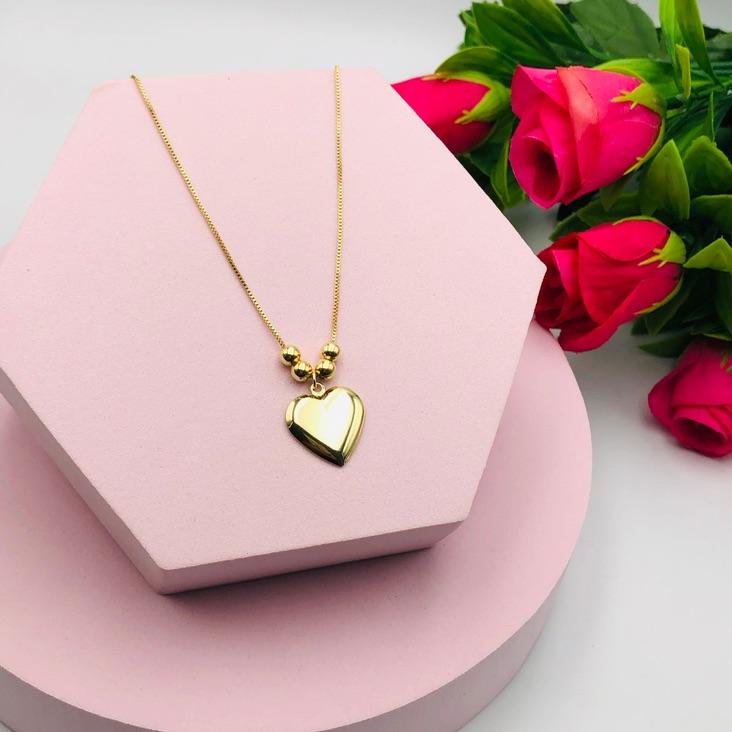 Colar Pingentes Bolinhas e Coração