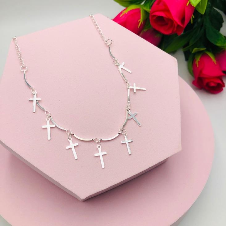 Colar Pingentes de Cruz