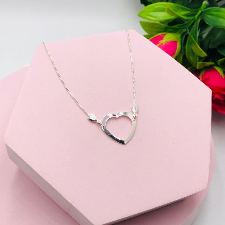 Colar Veneziana com Coração