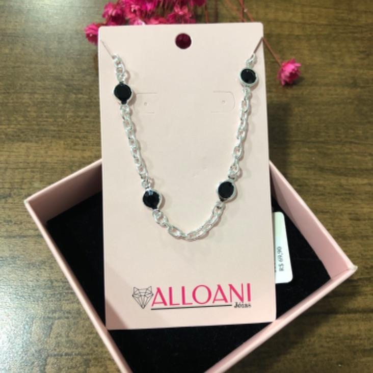 Pulseira com pedras preta