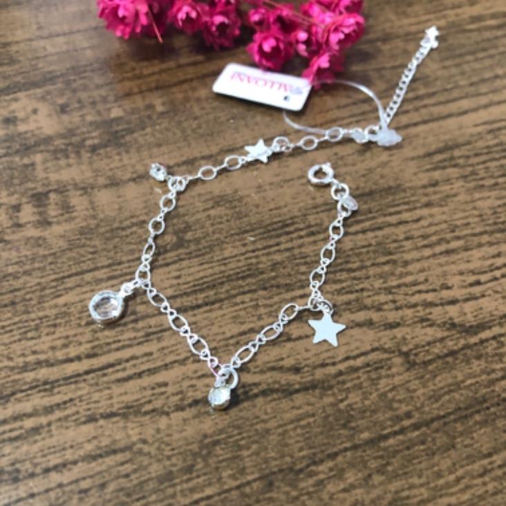 Pulseira com Pingentes