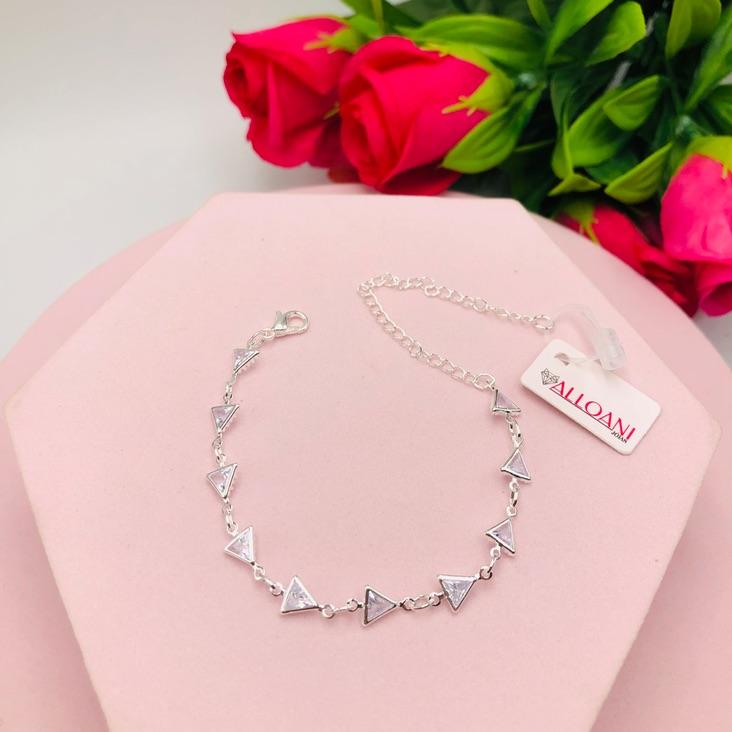 Pulseira com Zircônias em Triângulo