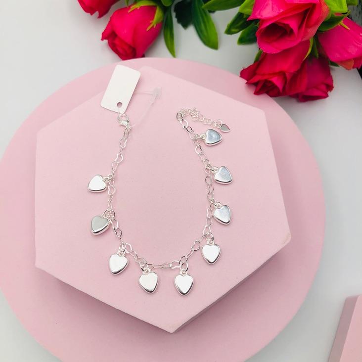 Pulseira Coração com Pingente Corações