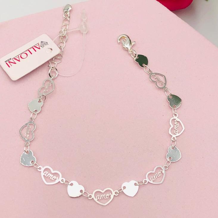 Pulseira Corações com a Escrita Amor