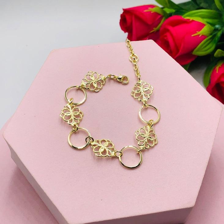 Pulseira de Folhas com Circulos