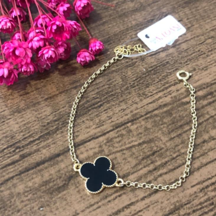 Pulseira Trevo Resinado