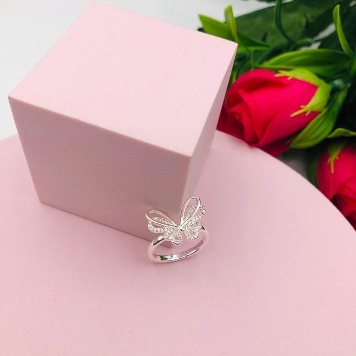 Anel Borboleta Cravejado N17