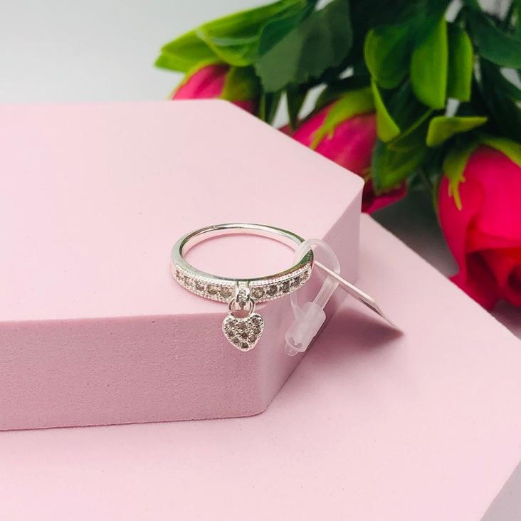 Anel Cravejado com Pingente de Coração N 19