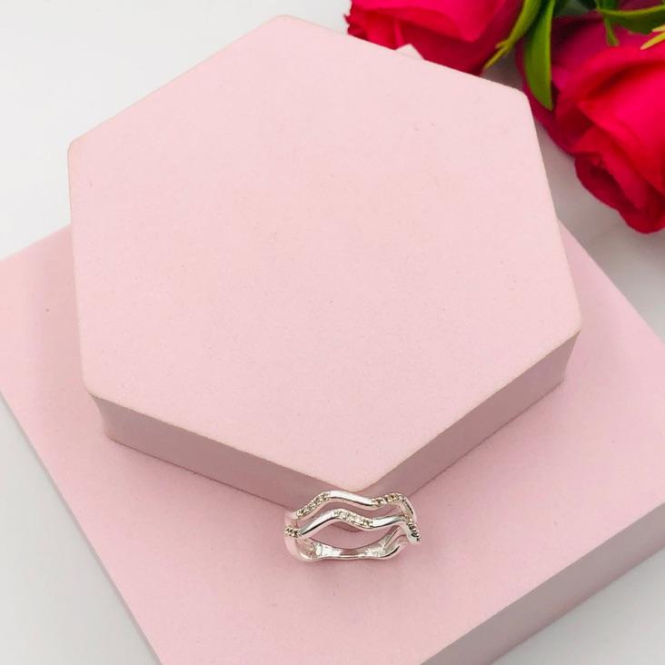 Anel Duas Ondas Cravejado N 17