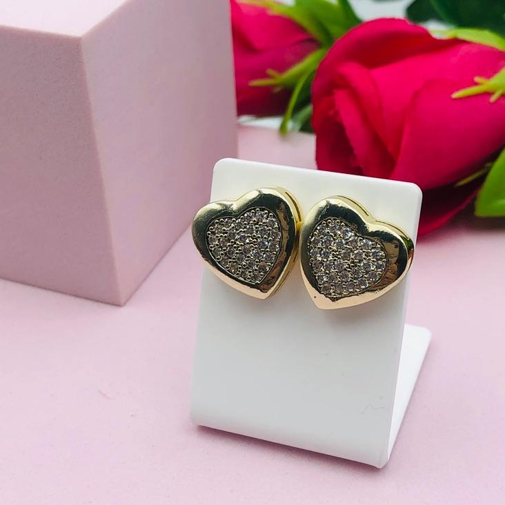 Brinco Coração Cravejado