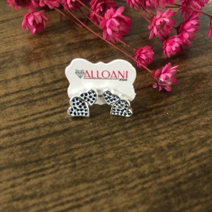 Brinco dois corações com zirconias azul