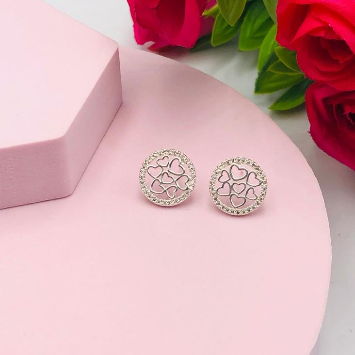 Brinco Mandala Cravejado com Corações