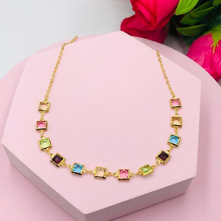 Colar Chocker com Quadradinhos Coloridas